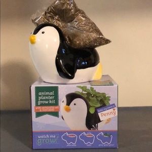 Animal Planter Grow Kit. Penny. New.